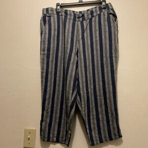 New with tags lightweight women’s linen striped capris, Dip linen sailor pants.